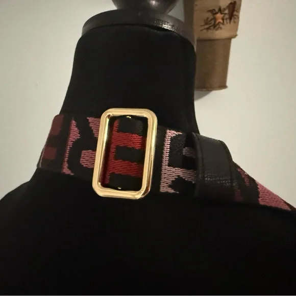 Karl Lagerfeld NWT Black Crossbody with Beautiful Strap and Attached coin purse! - Picture 6 of 9